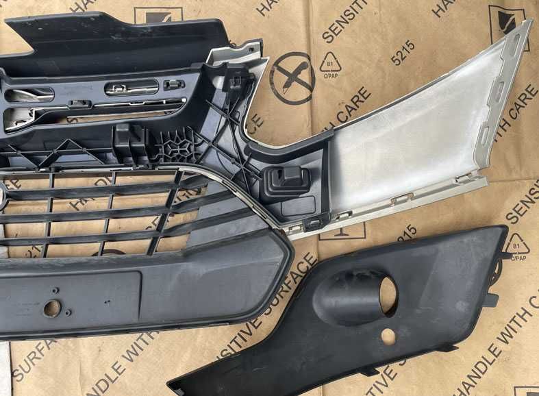 para-choques / grelhas frontais ford transit custom . fase 1