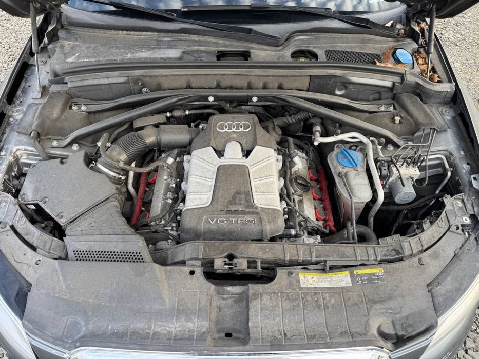 AUDI Q5 premium plus S-Line