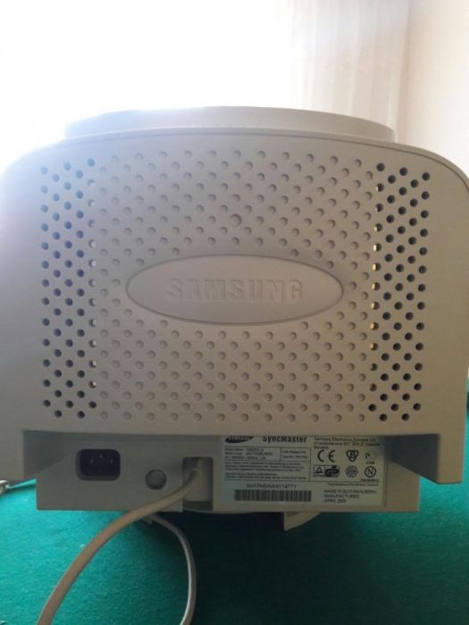 Продам Монітор Samsung 753 DFX S "17"