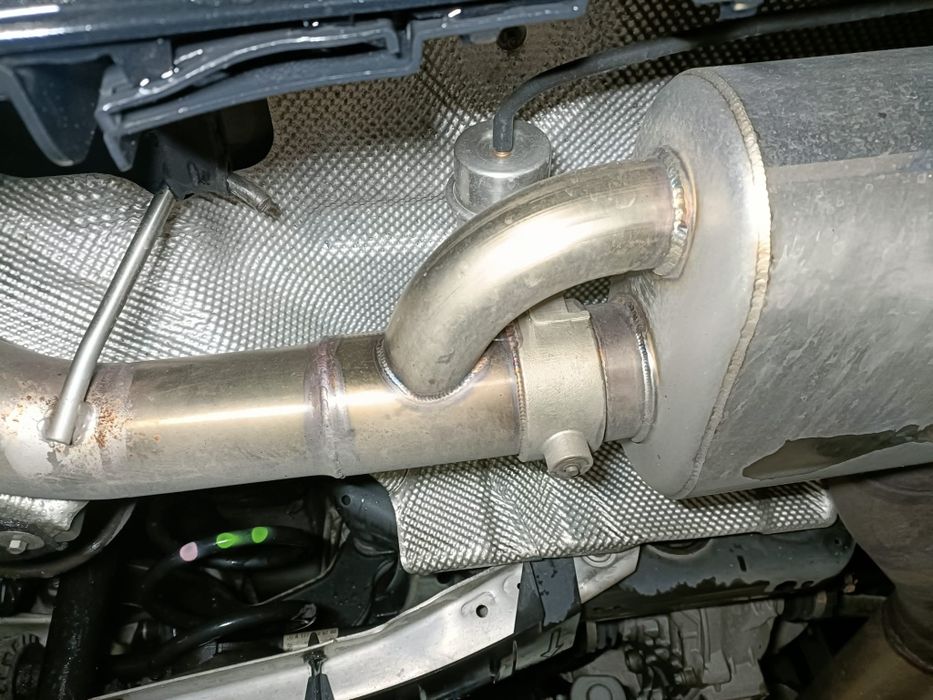 Linha de escape completa com Downpipe e panela com válvula Mercedes A3