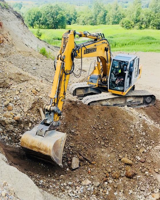 Wynajem koparki wyburzeniowej dlugie ramie wyburzenia uslugi transport