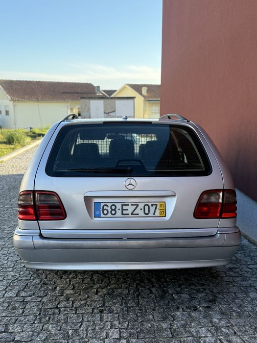 Mercedes E220 CDI AUTO
