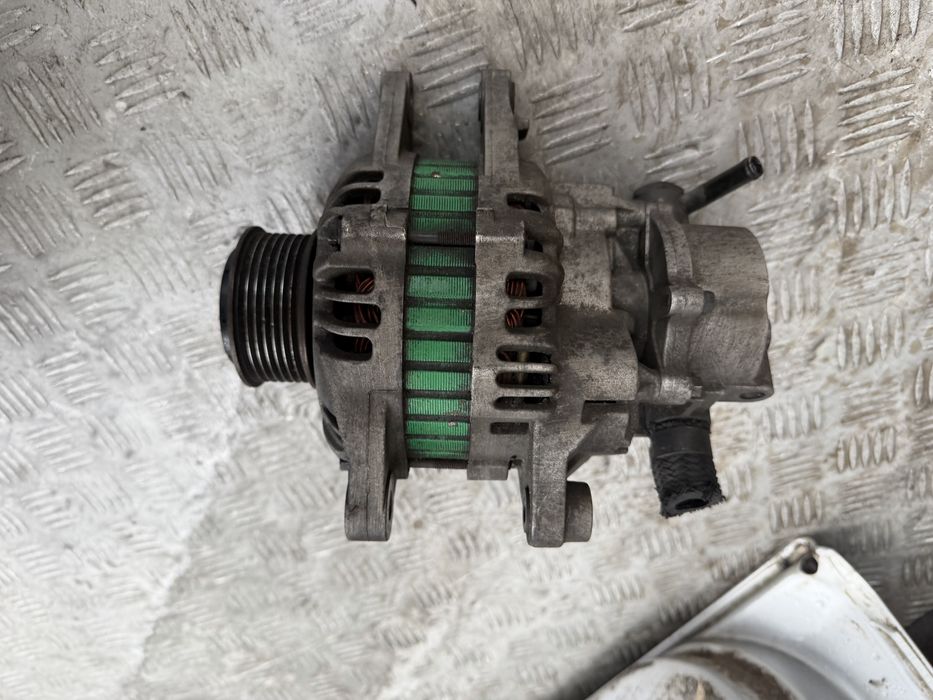 Генератор Kia Sorento 2.5 CRDI ном 37300-4A110