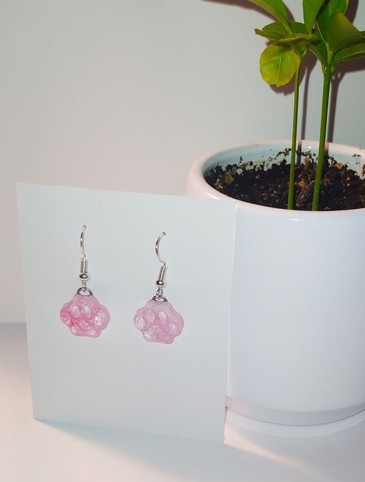 Kolczyki z żywicy - kocia łapa