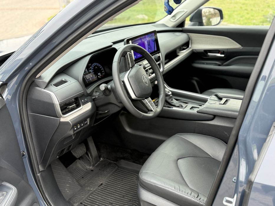 Авто Toyota Grand Highlander Hybrid Limited 2.5 гібрид 2024 рік