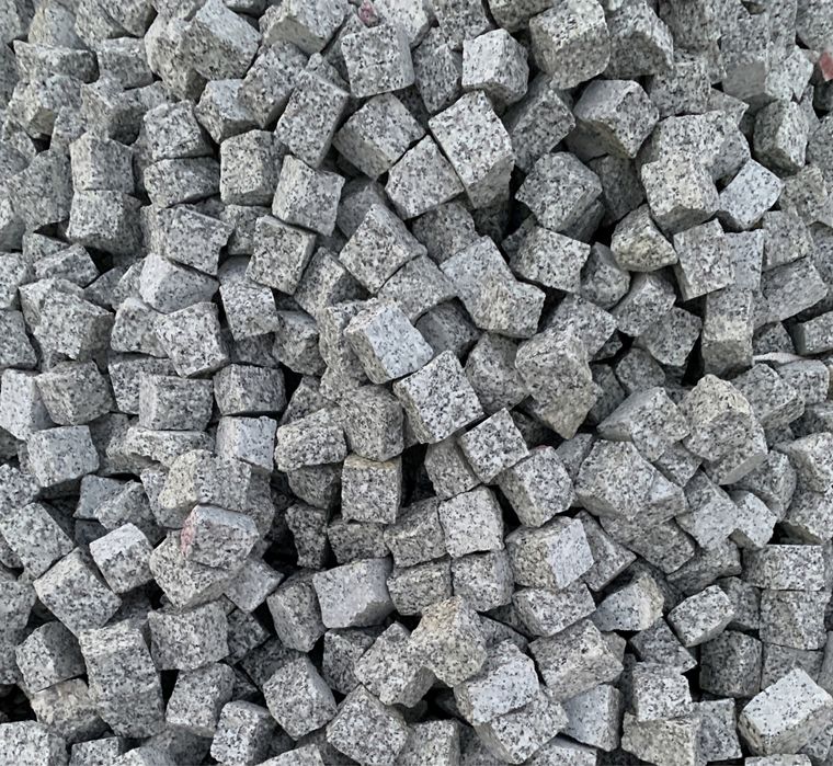 GRANIT kosta granitowa