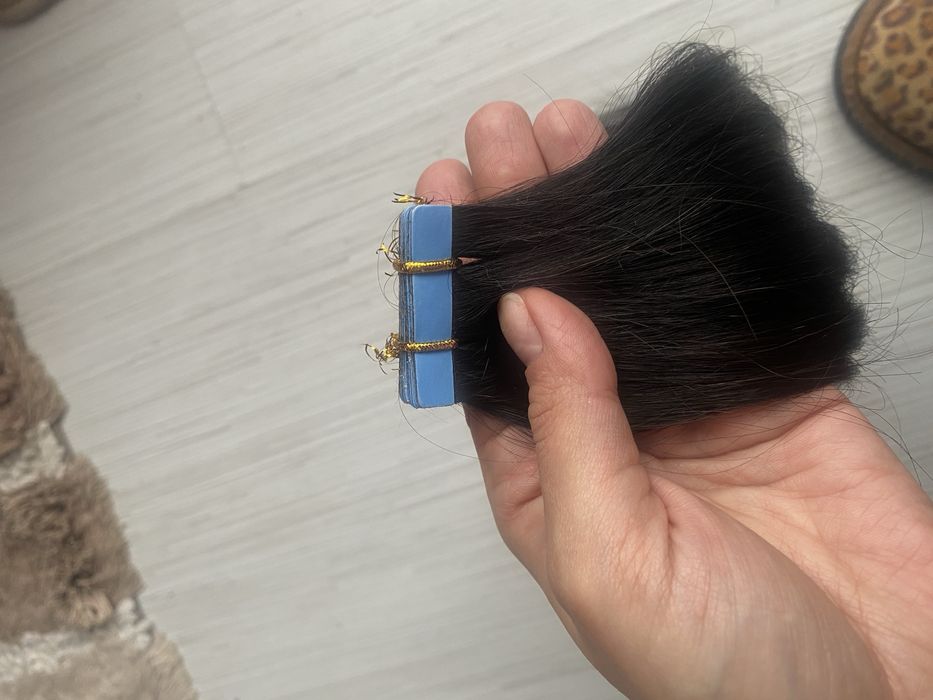 Волосся на лентах тонке 32 см