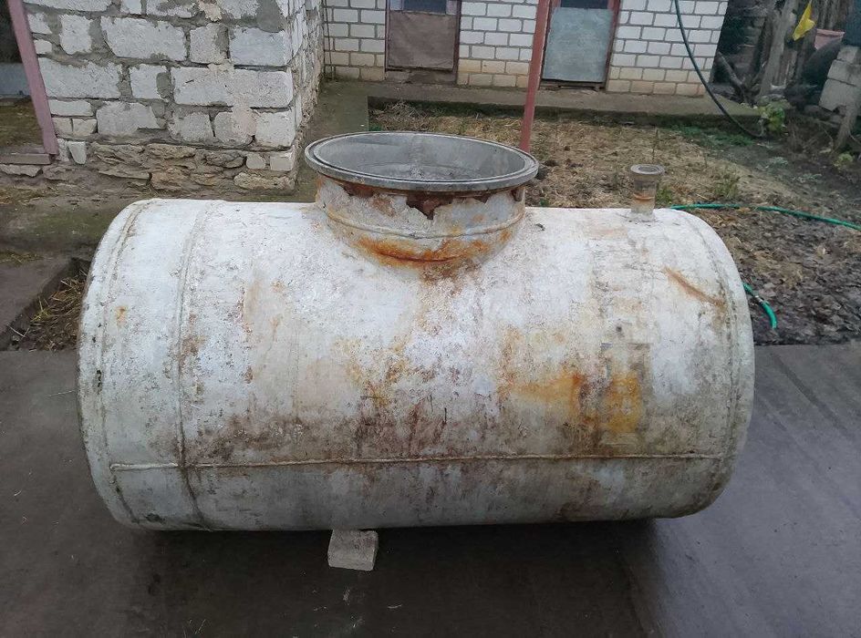 Продаю бак алюмінієвий