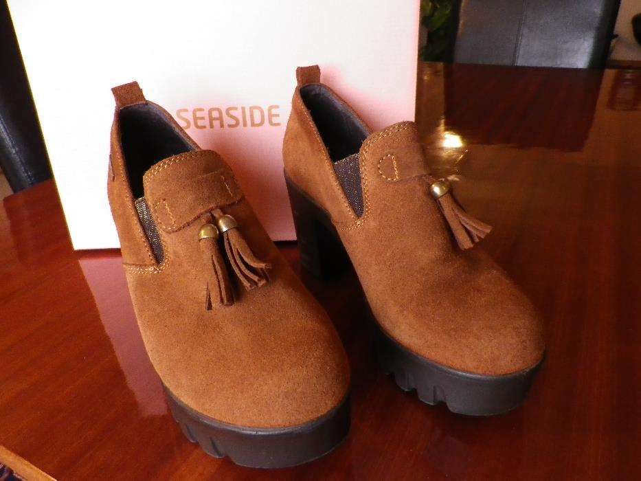 Sapatos Camel Pele Tacão Compensados 38 Como Novos