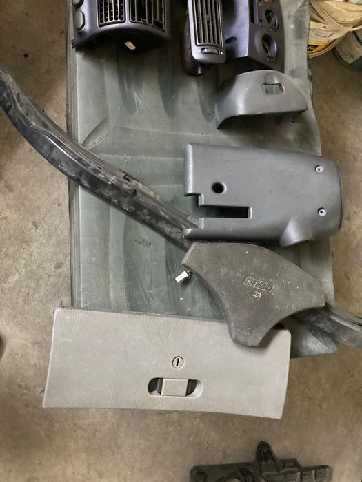 Várias peças punto 96