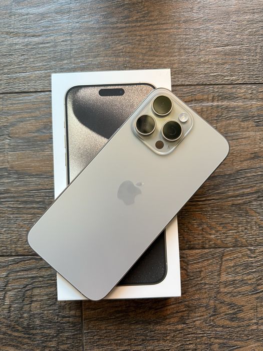 iPhone 15 Pro  Max 256 GB tytan naturalny