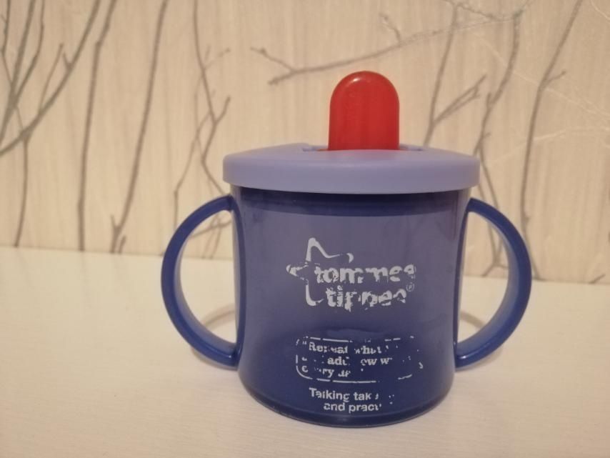 Дитячі поїлочки, поїльники