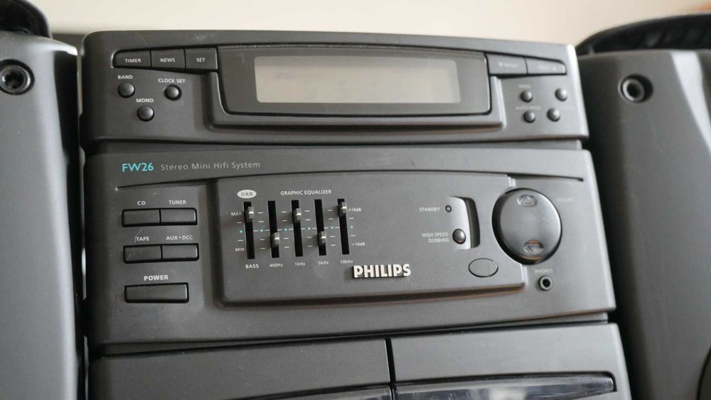 wieża stereo Philips FW26 kolumny