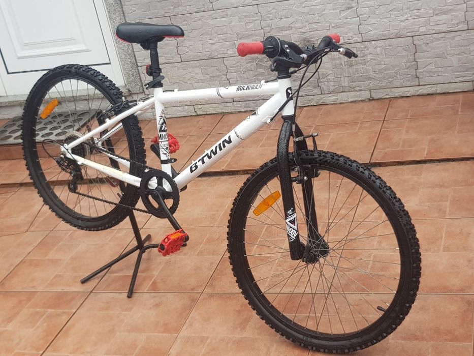 Bicicleta de adolescente roda 24impecável rockrider
