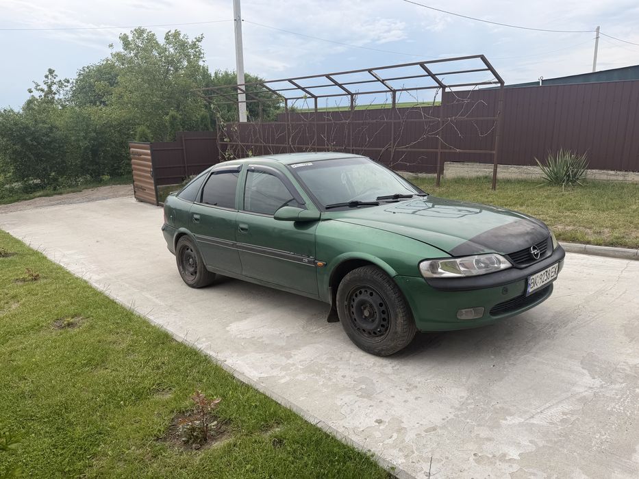 Продам опель вектру б