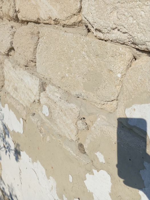 Продам  кирпич красний-білий,білий(силікатний-полуторний) ракушняк,шла