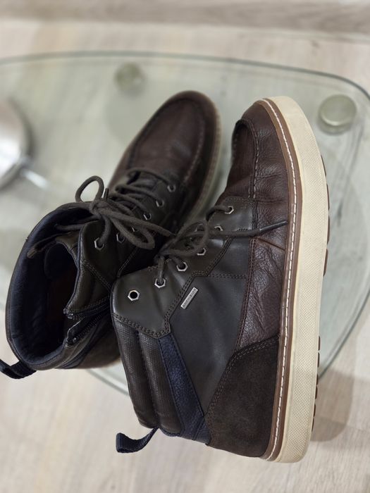 Ботінки Geox  45-46