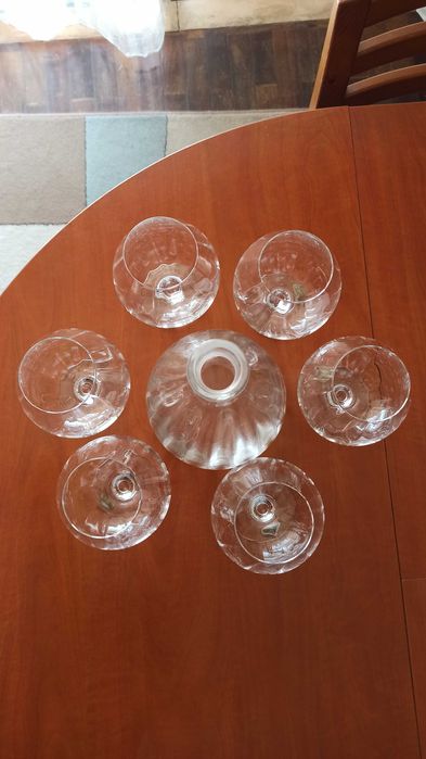 Conjunto de 6 copos e garrafa, de cristal Capri, feitos em Itália 24%