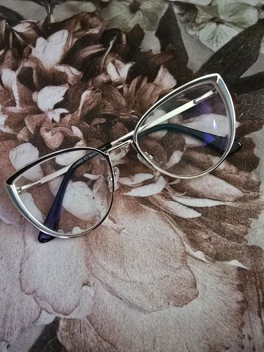 Okulary korekcyjne -2,5  Złote Nowe !!!