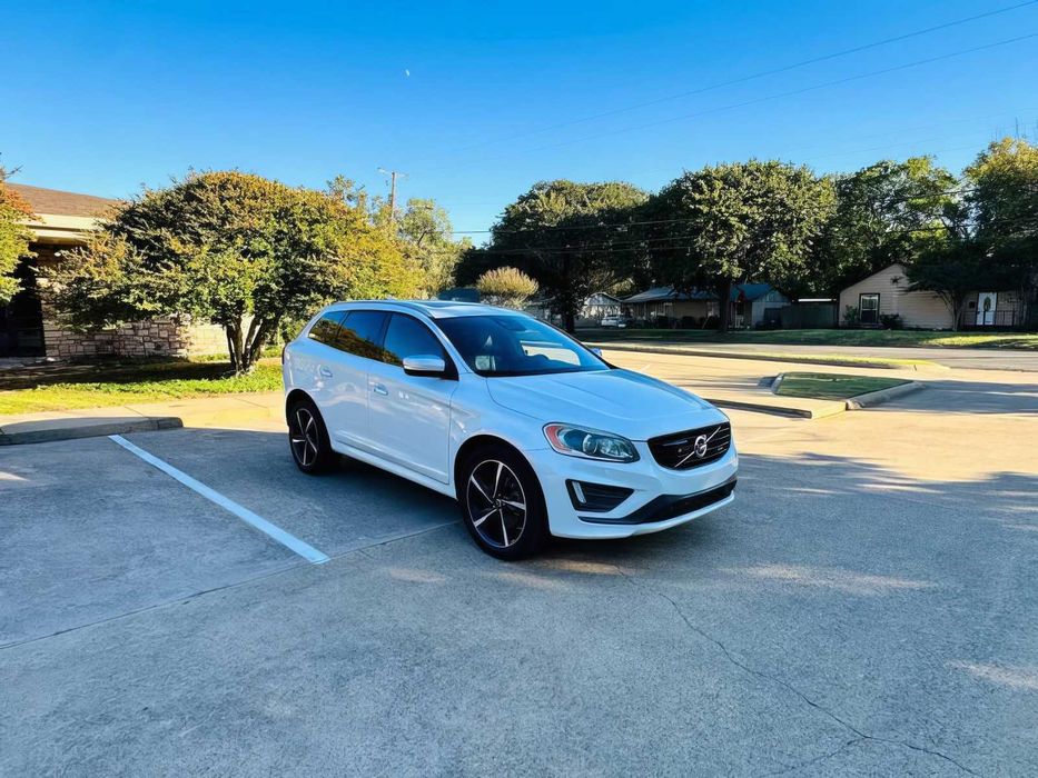 Volvo XC60      2015