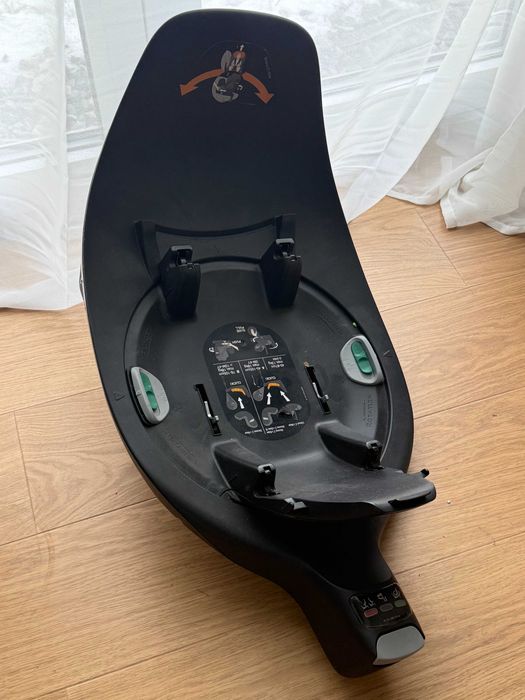 Fotelik samochodowy Cybex Cloud Z i-size, baza ISOFIX Cybex Base Z