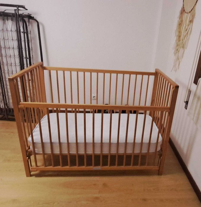 Berço para bebe impecável