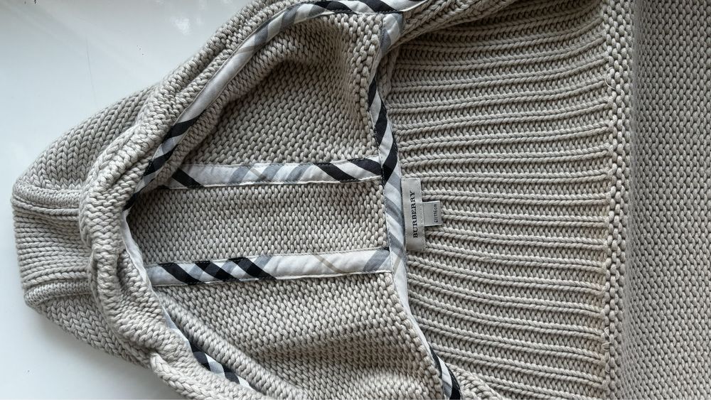 Кардиган Burberry 5-6 лет