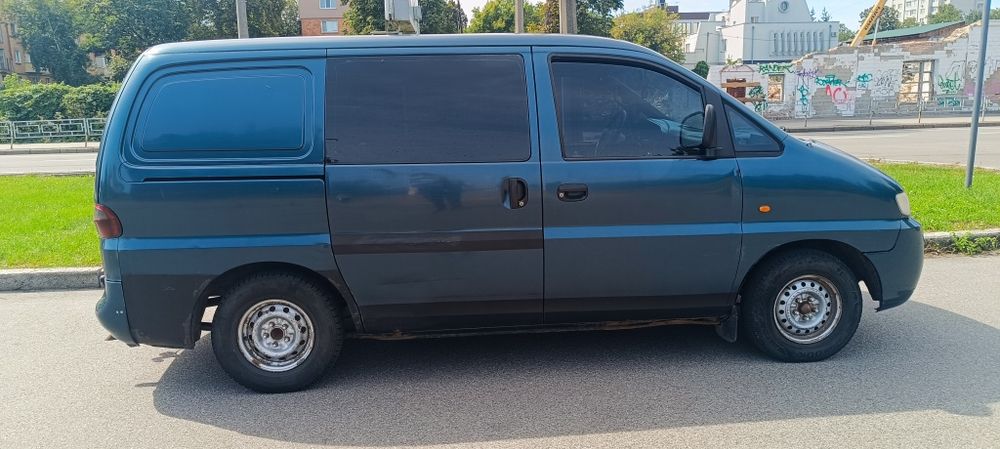 Hyundai h 200 2.5d