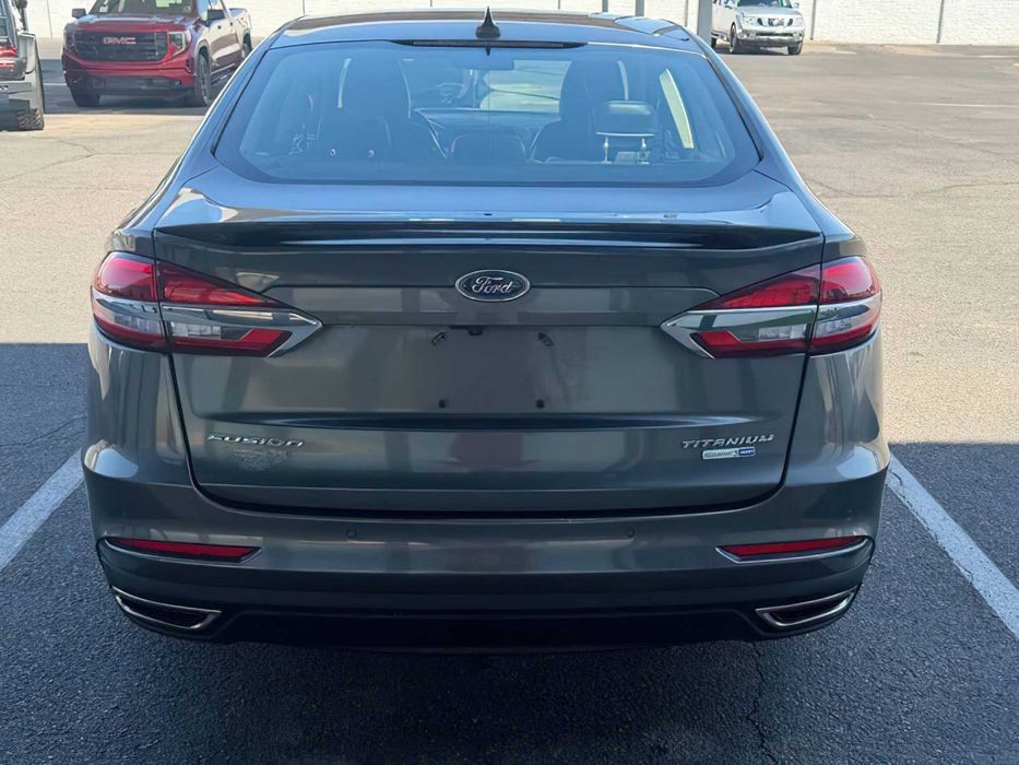 Ford Fusion Titanium      2019