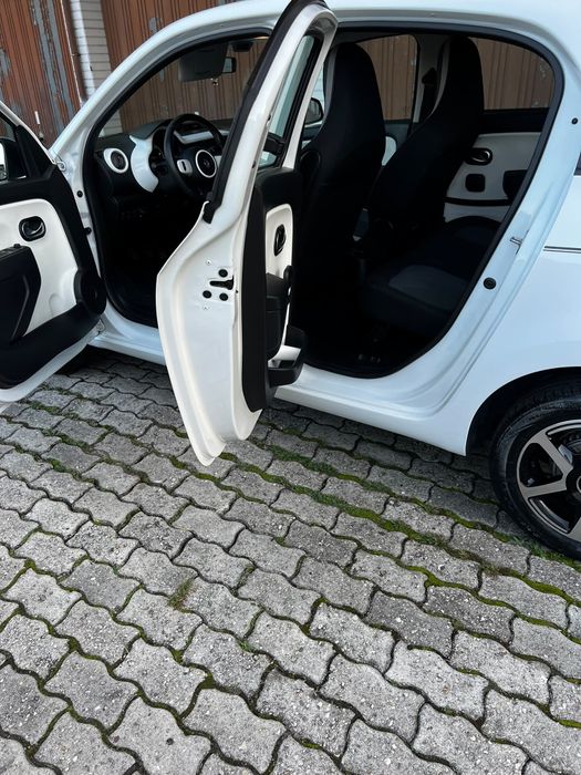 Renault Twingo 1.0 SCE Dynamique — photo 3