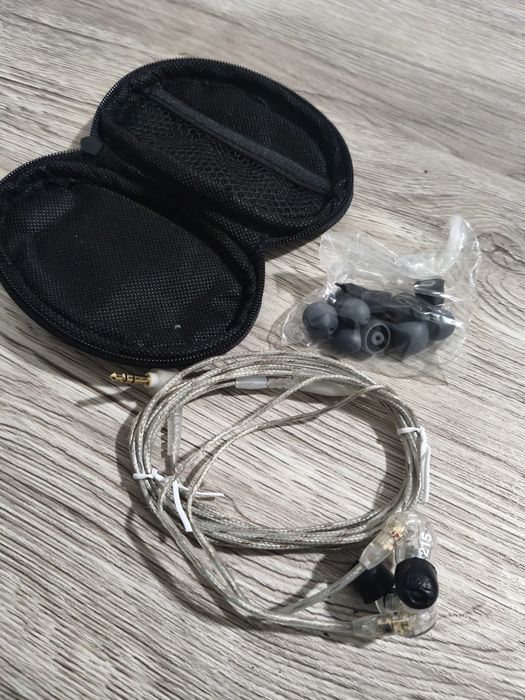 In ears Shure 215
