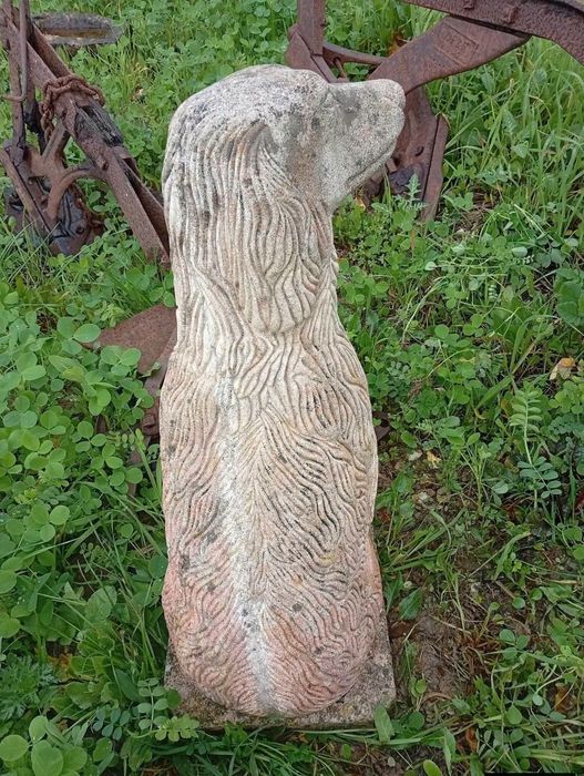 Estátua decorativa em cimento