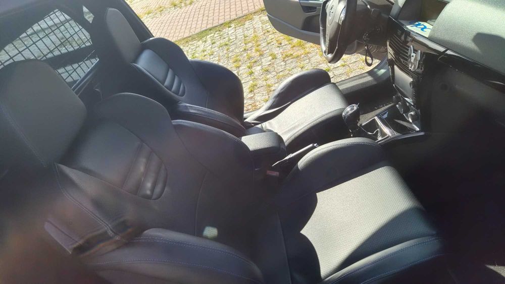 Opel astra GTC 1.3 CDTI kits OPC
