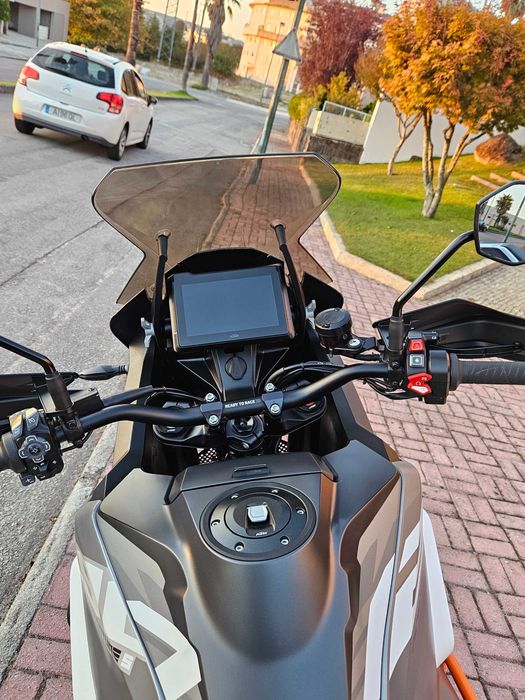 ktm 1290 s 2025 Nacional com apenas 800 km com garantia de fabrica
