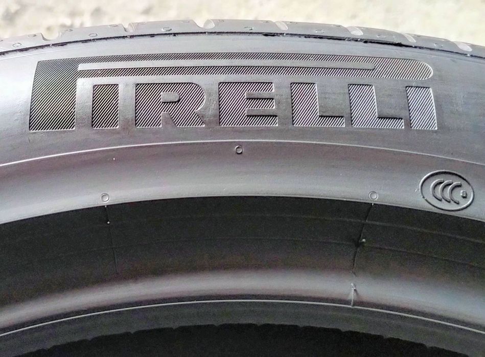Шини літні R20 245/45 Pirelli Pzero