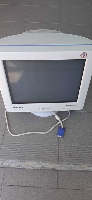 Печатна машинка еле