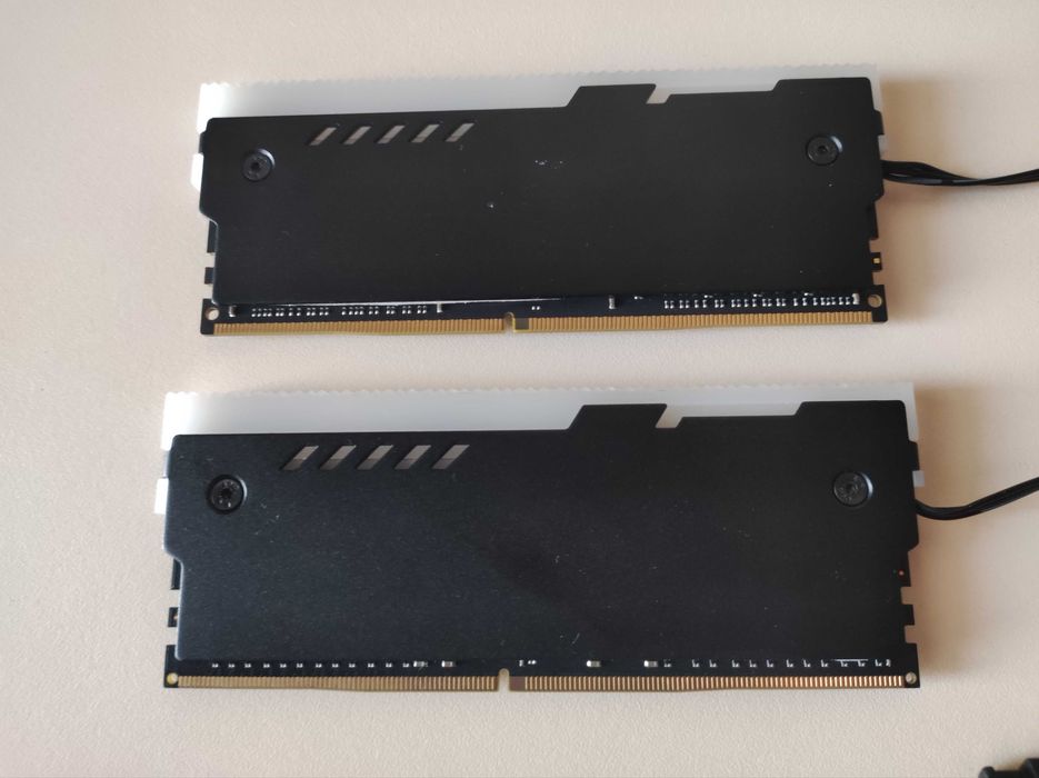 Оперативна пам'ять 16гб ddr4 3200МГц 2х8гб