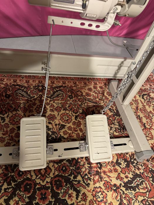 Скорняжна машинка, для сточування хутра, оверлок для хутра, скорняжка