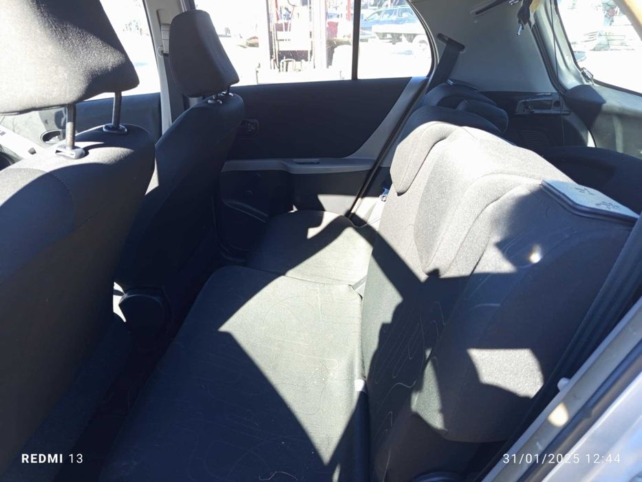 Para peças Toyota Yaris P9 1.0 VVT-I ano 2010
