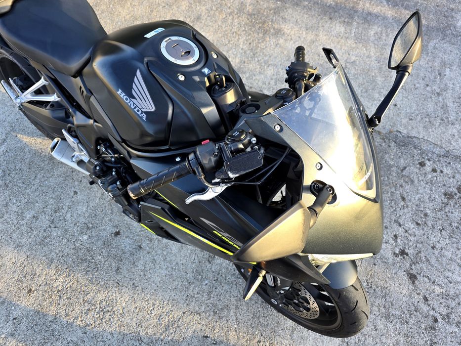 Honda CBR650R 2026/04 Nacional 1444km