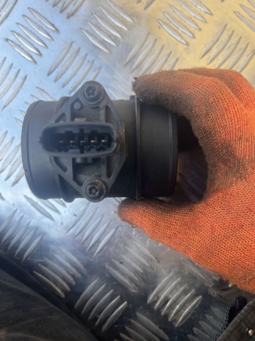 2816427900 Hyundai/Kia датчик потока (расхода воздуха