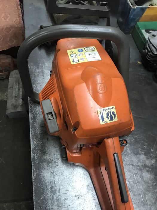 Продам Хускварну 137