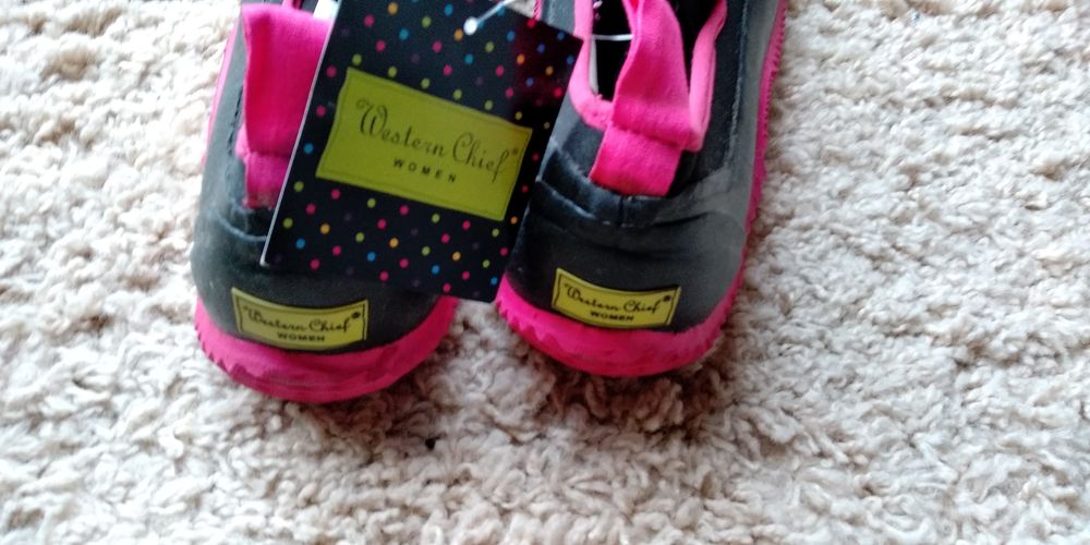 Аквашузы женские Western Chief размер 41-42