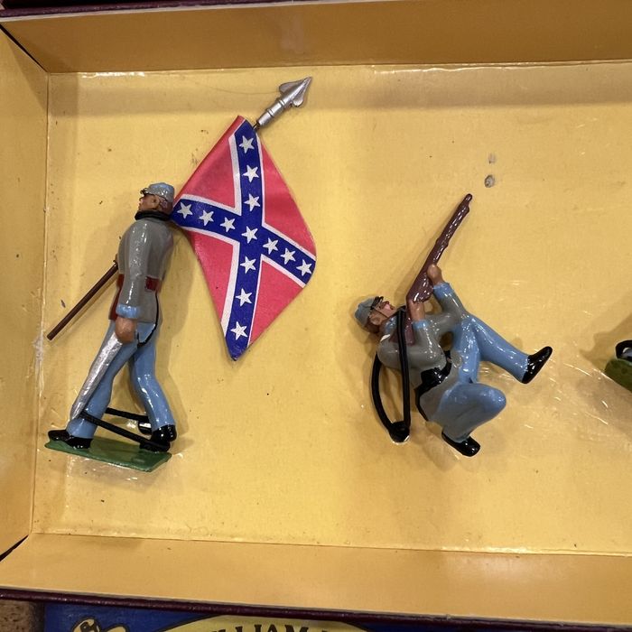 Figuras soldados Confederate Infantry Britains Toy Soldiers