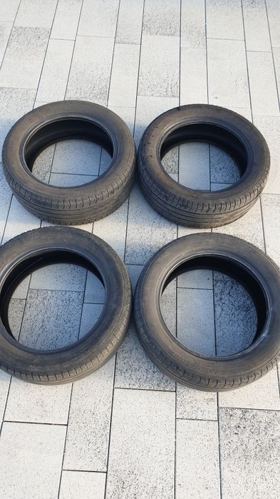 Opony letnie Bridgestone Turanza 215 55 17 z 22 roku