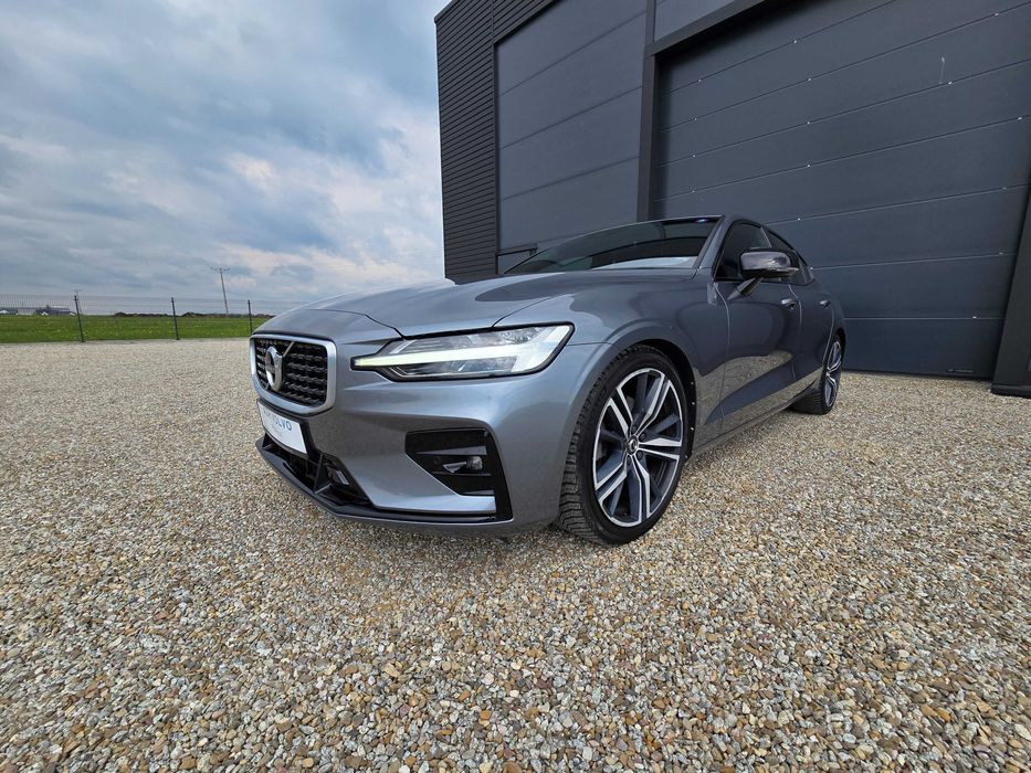 Volvo S60 R design