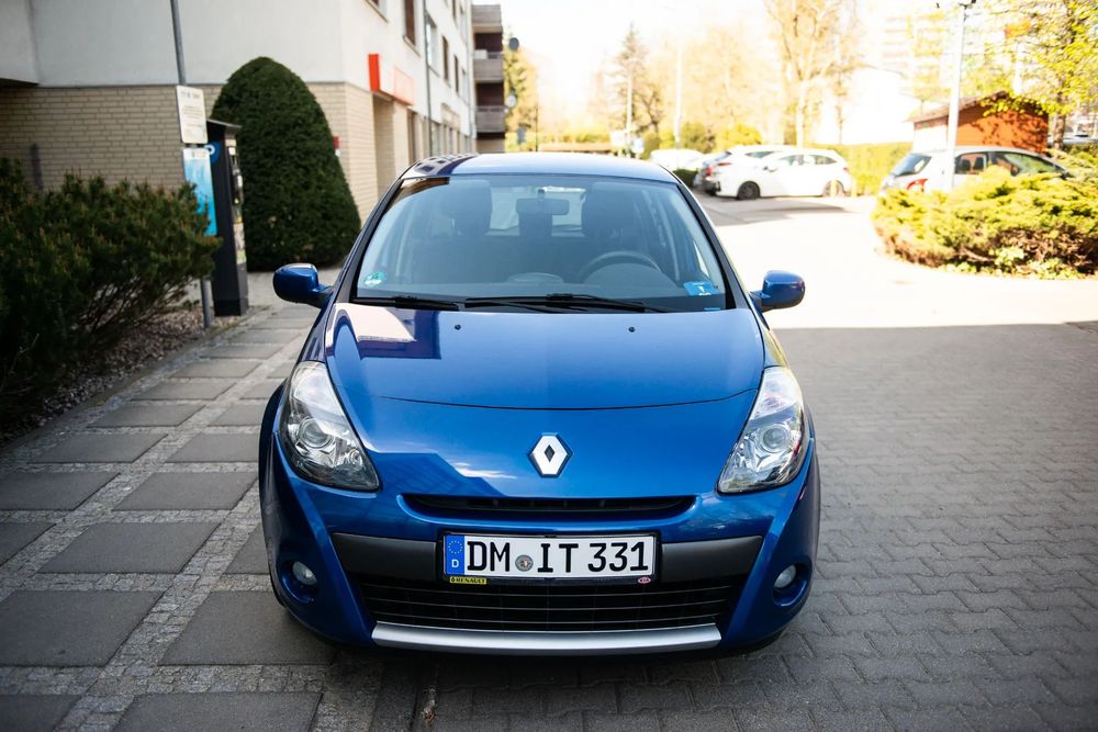 Renault Clio Renault Clio 1.2 Benzyna Auto jak nowe TYLKO 93 tys km