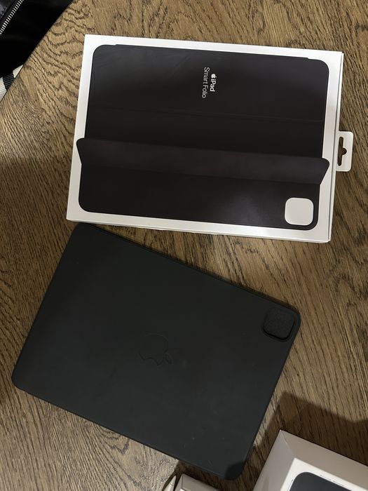iPad Air 4th + Apple Pencil + Smart Folio