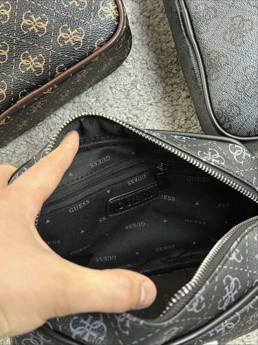 Сумка guess гес чоловіча через плече месенджер