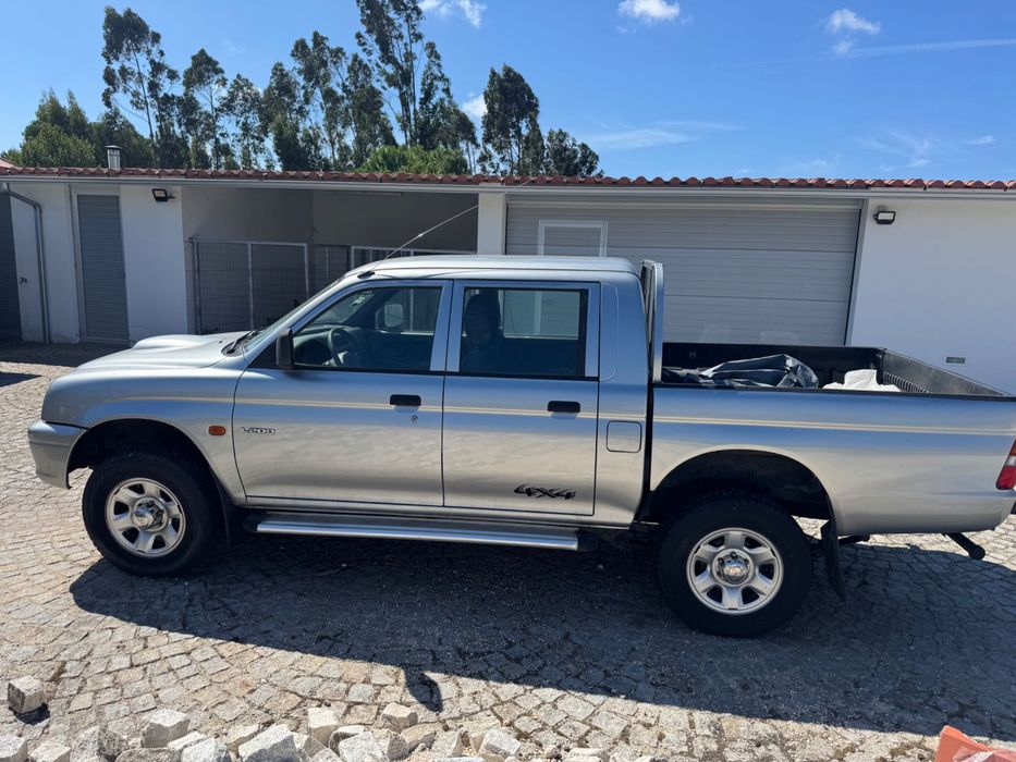 Mitsubishi L200 2.5 td foto 3